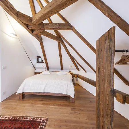Latron 98 * Český Krumlov