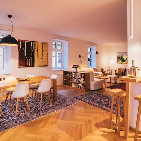 Latron 98 Apartment Český Krumlov