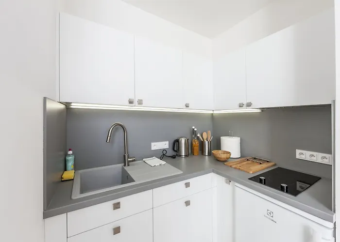Apartamento Latron 98 *