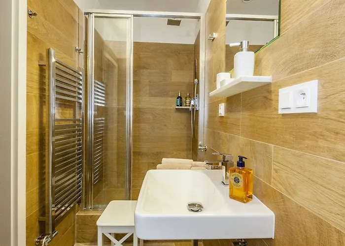 Latron 98 Apartamento *