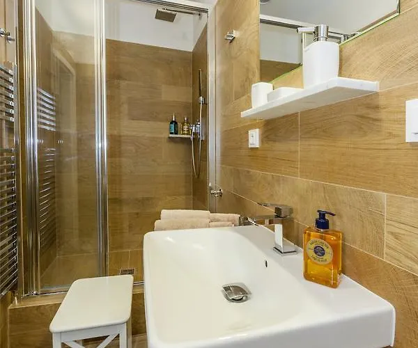 Apartamento Latron 98