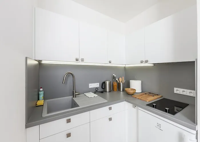 Apartamento Latron 98 *